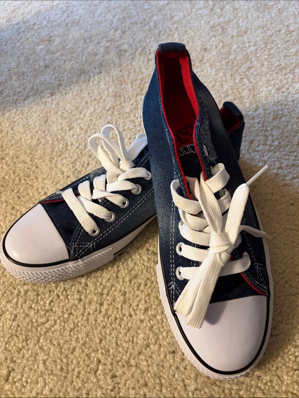 PepStep Women’s Blue Denim and White Sneakers Size 8.5 NWOT